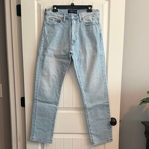 Abercrombie & Fitch Men's Vintage Straight Jeans in Light Blue